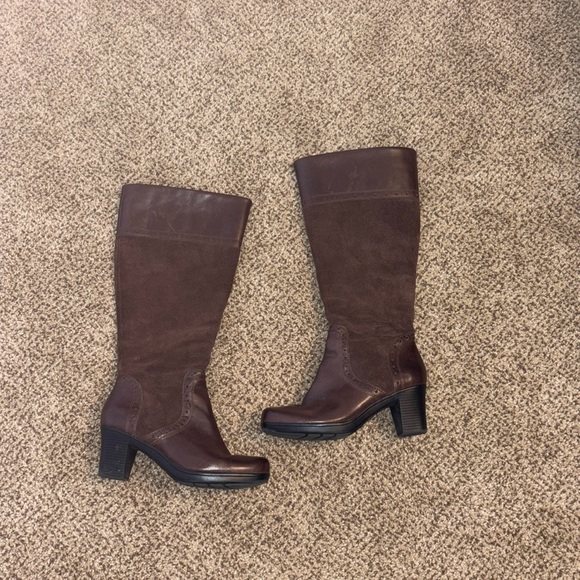 Clarks Chloe Boot in Chocolate